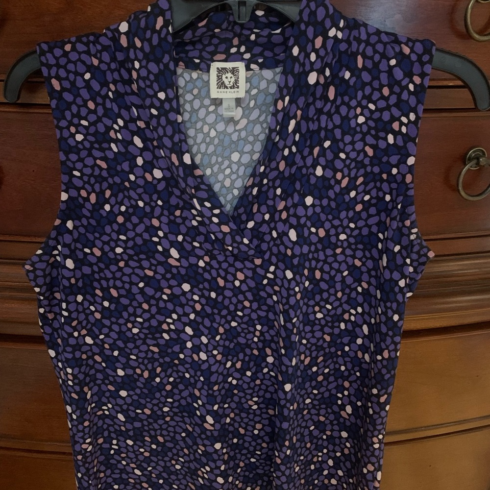 Sleeveless top - Anne Klein purple print tank Size S perfect condition